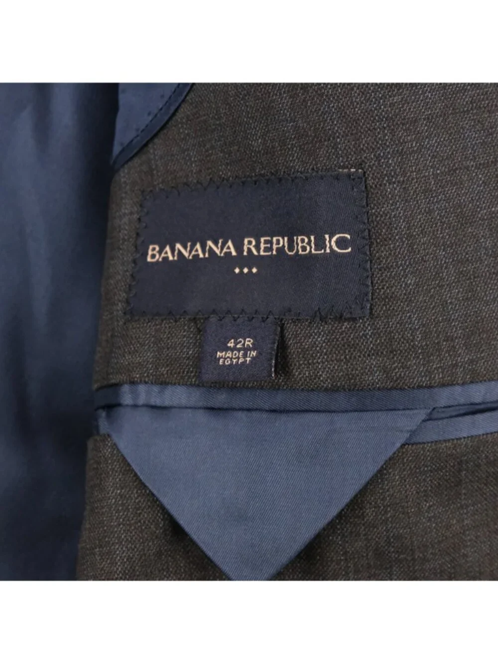 Banana Republic manufacturer banana